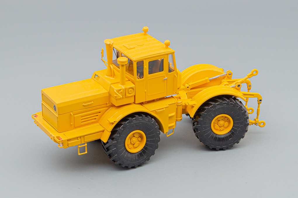 1:43 К-701М 'Кировец', желтый - LOT00042