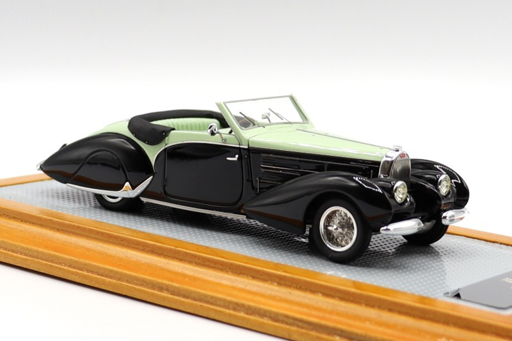 1:43 Bugatti T57C Aravis 1938 Cabriolet Gangloff sn57710 Current car, Black/Green - IL43108