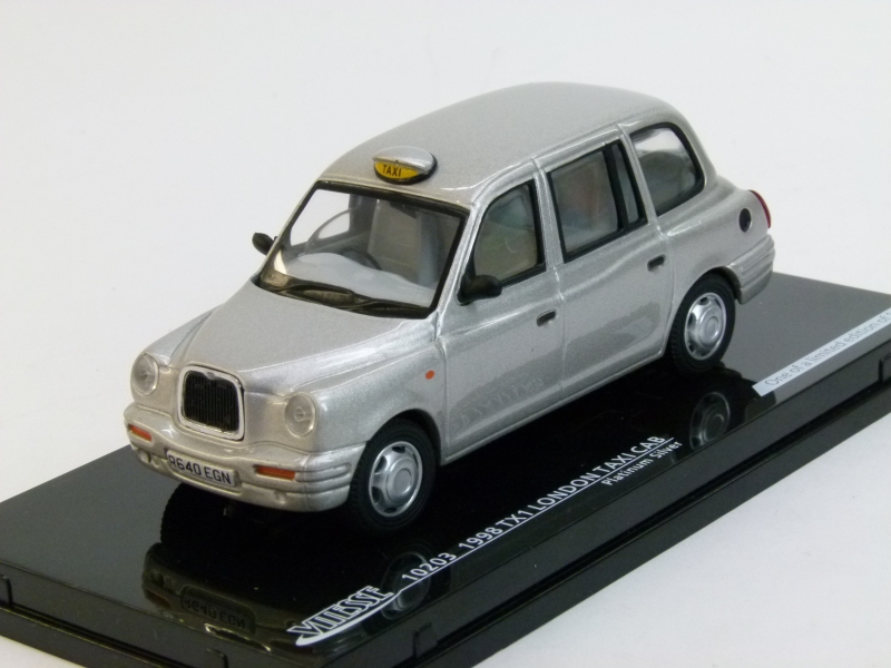 1:43 LONDON TAXI CAB TX1 (1998), silver - 10203
