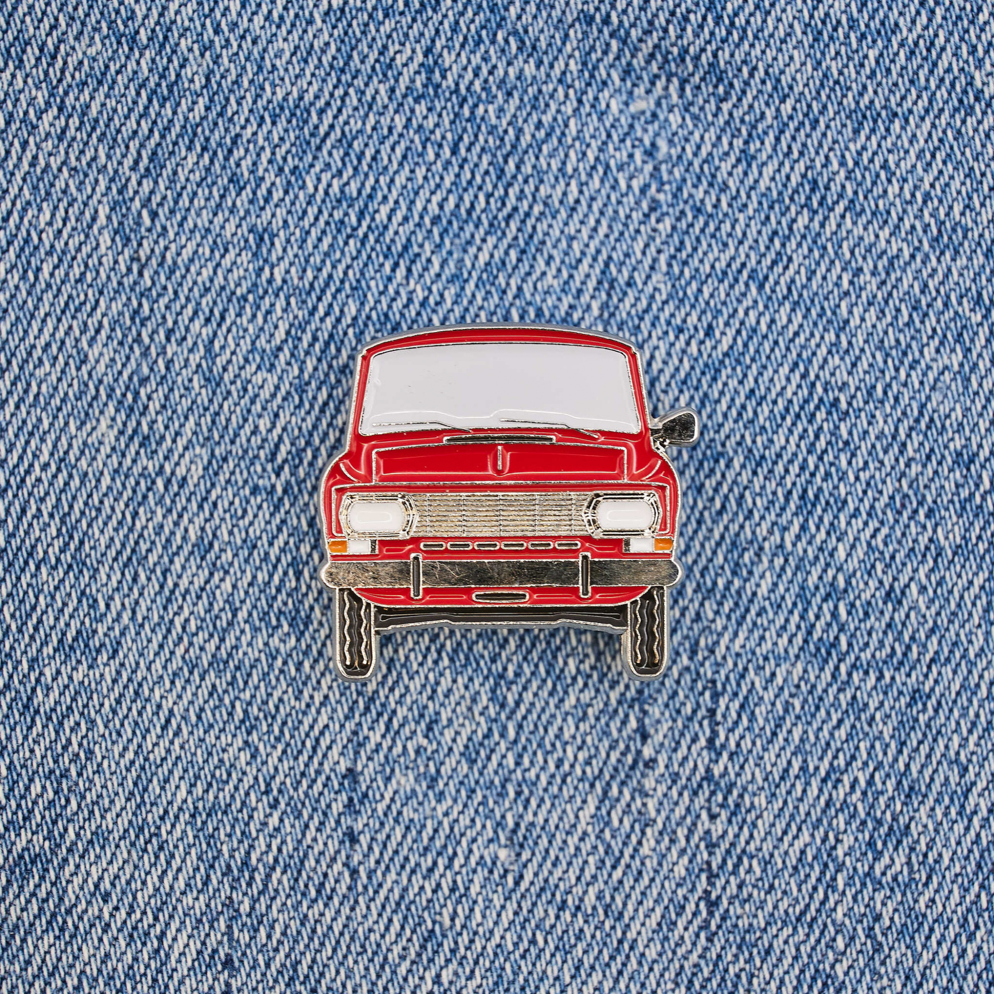 Значок МОСКВИЧ 412, красный - TAG049