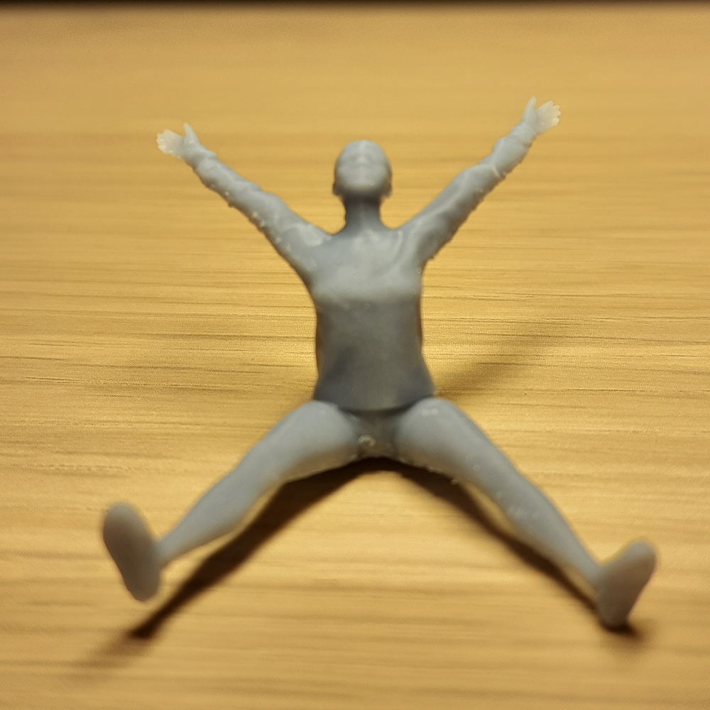 1:43 Фигурка Девушка на велосипеде (устанавливается на велосипед Урал) (не окрашена) - FNCIV024