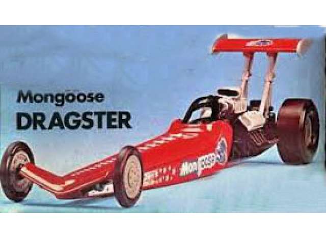 1:32 Сборная модель Snap Tom McEwen Rail Dragster - AMCH1120