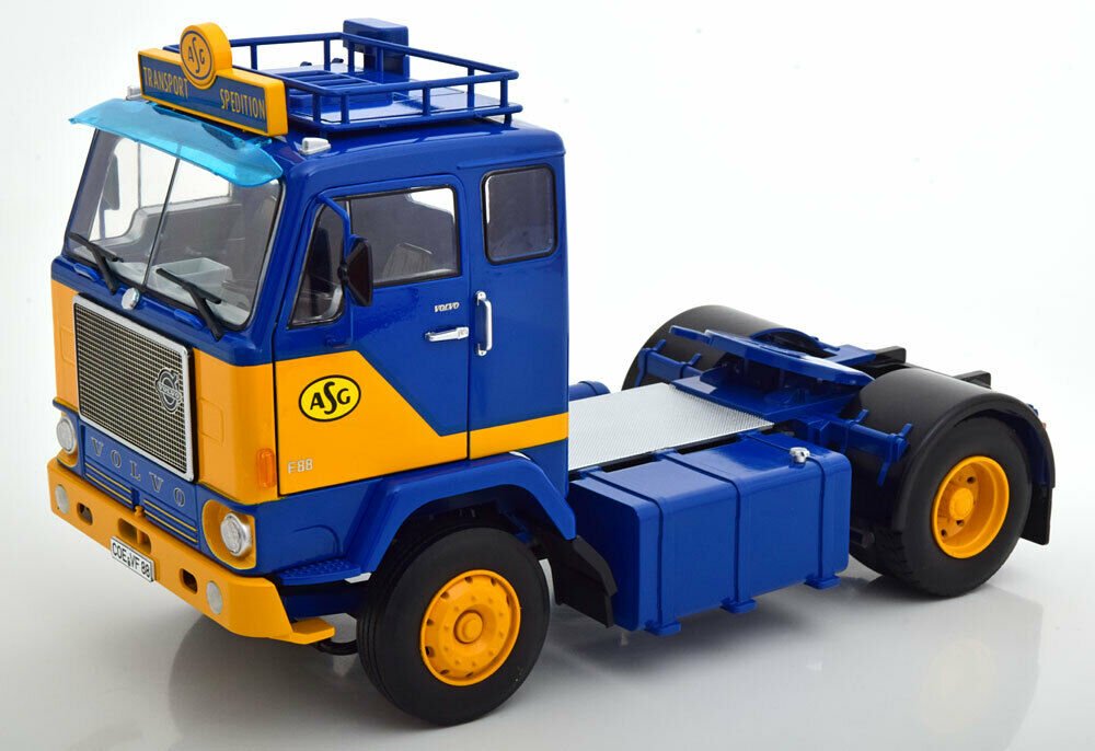 1:18 Volvo F88 'ASG' 1965 (blue/orange) - RK180061
