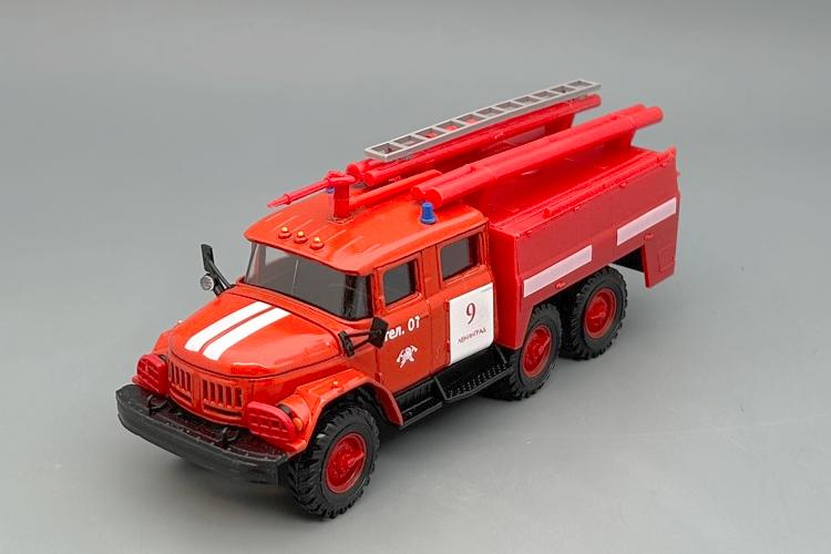 1:43 ЗИL 131 АЦ-40(131)-137 'Ленинград 9' - ELK1112