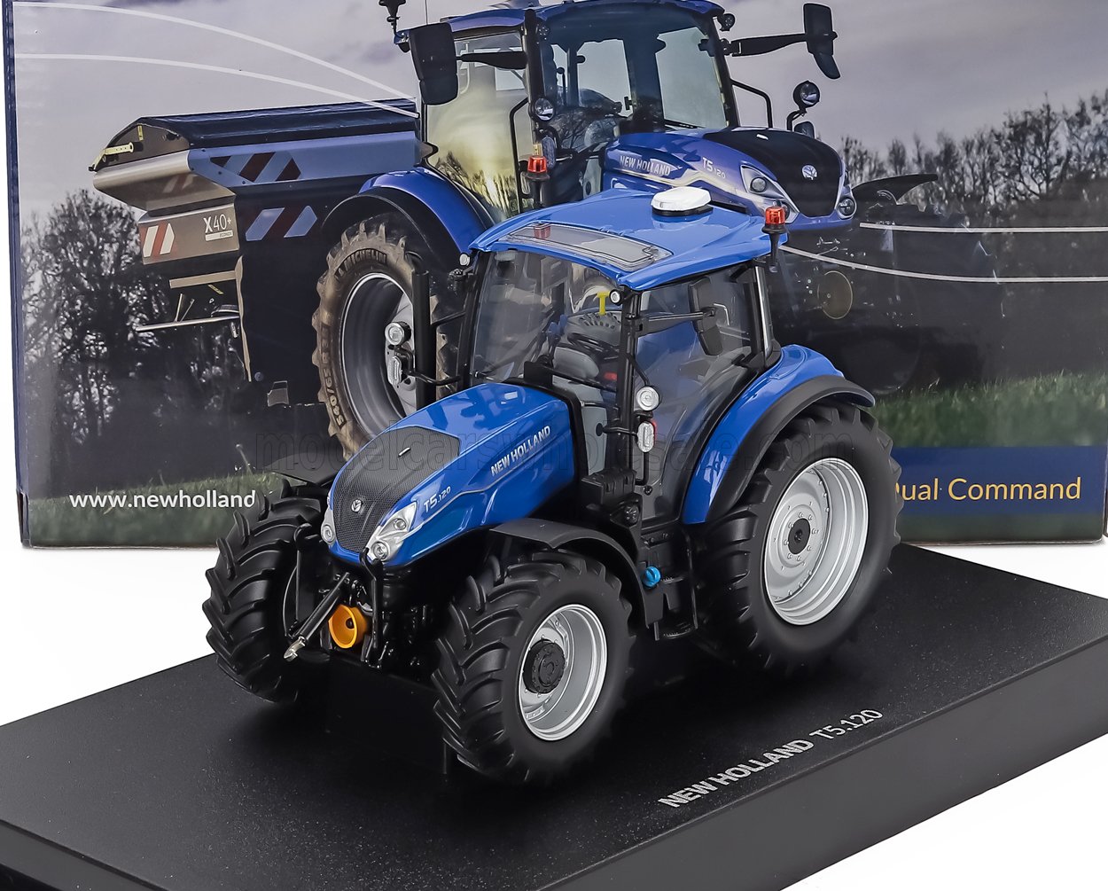 1:32 NEW HOLLAND T5.120 Tractor 2018, Blue Black - UH7202