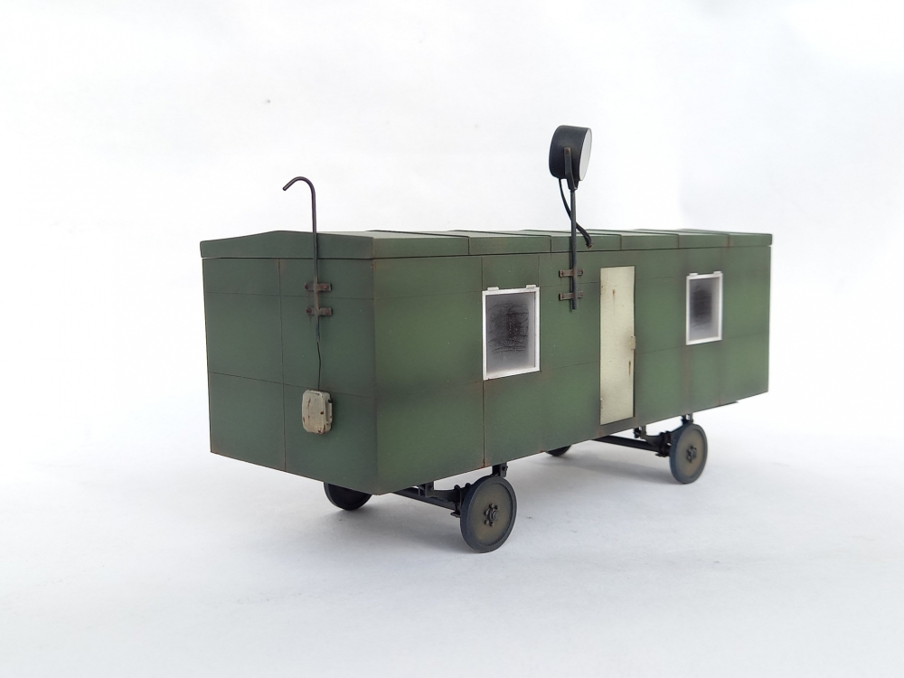 1:43 Вагон-бытовка (бескамерные колеса) 'СПХ' - ML015