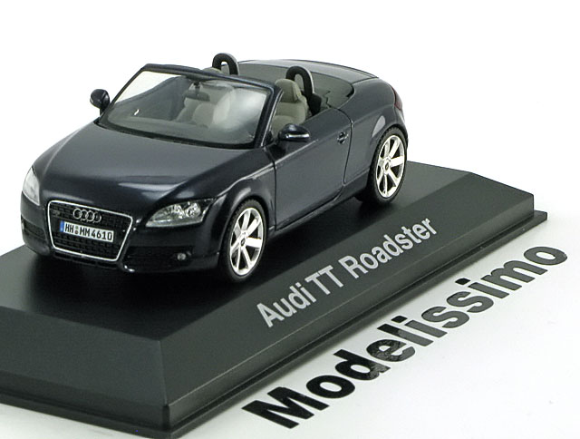 1:43 AUDI TT (2006), dunkelblau-metallic - 5010500523