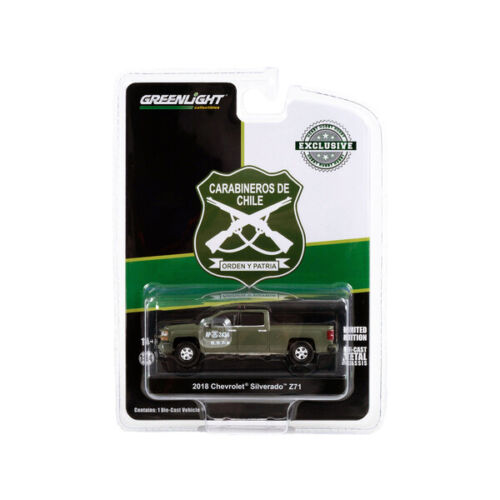 1:64 CHEVROLET Silverado Z71 Police 'Carabineros de Chile-Grupo Operaciones Policiales Especiales' (GOPE) (2018) - 30384