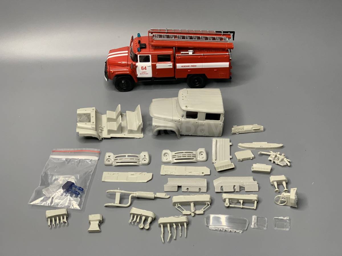 1:43 Кабина автомобиля ЗИЛ-130 (двойная) - MZ105