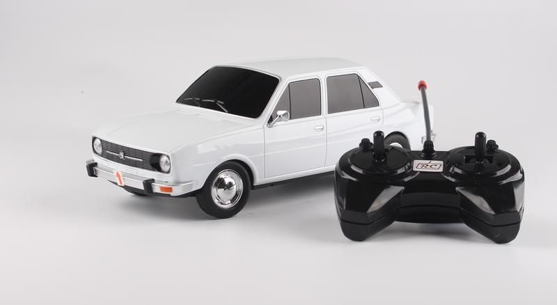 1:14 RC Skoda 120L  White - RCR02e
