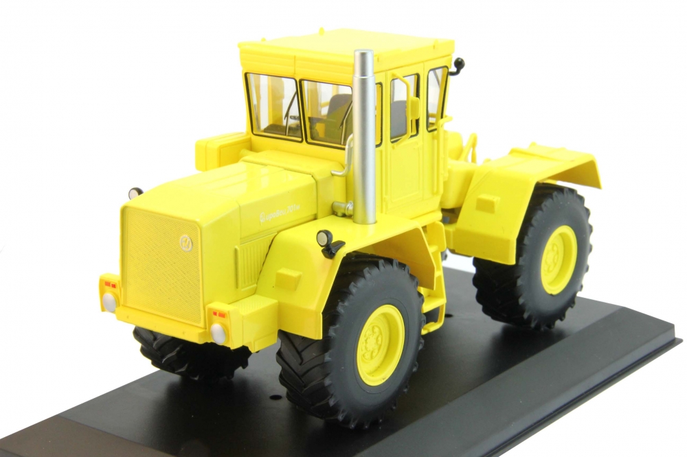 1:43 К-701М 'Кировец', Тракторы 51, желтый - TRC051