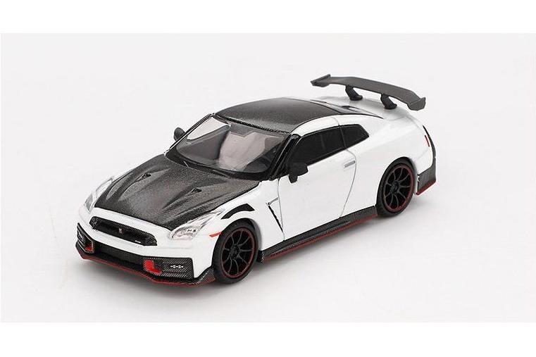 1:64 NISSAN GT-R NISMO RHD (2024), white/black - MGT01045RHD