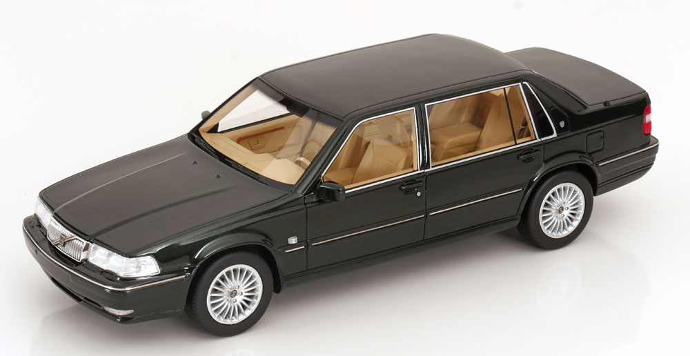 1:18 VOLVO S90 Royal (1998), darkgreen-metallic - DNA000090