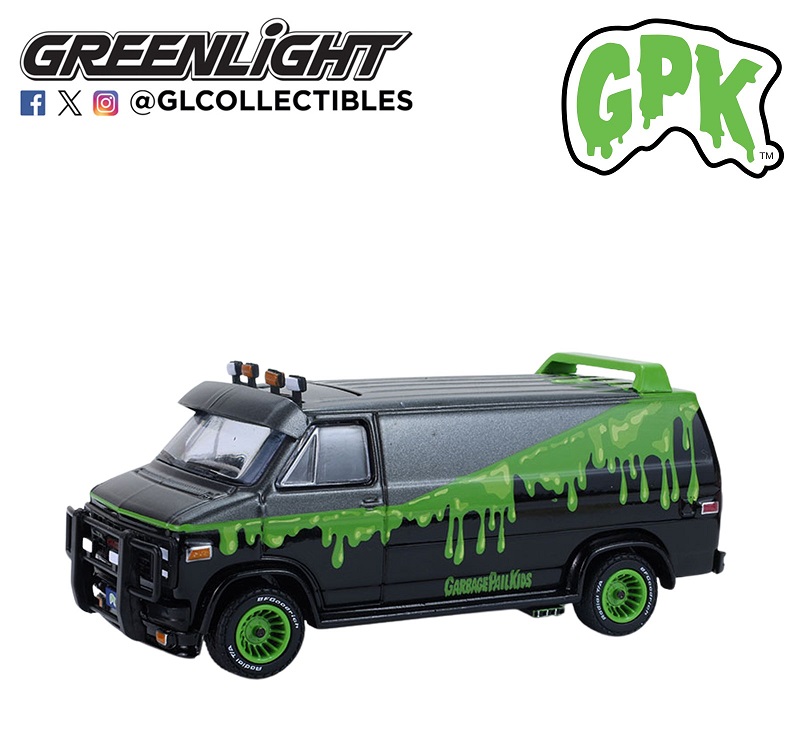 1:64 GMC Vandura 'Petey Da Fool' (1983), Black/Green - 54120A