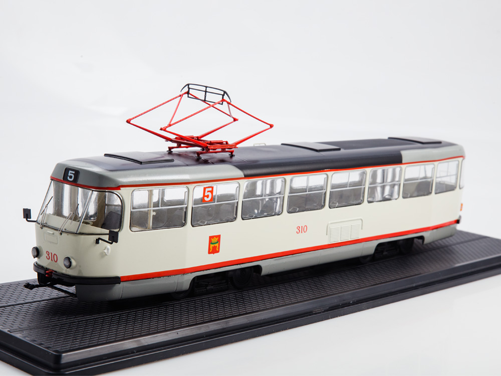 1:43 Трамвай Tatra-T3SU, белый / серый - SSM4073