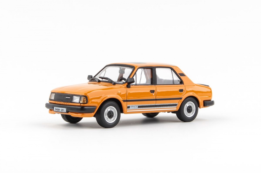 1:43 SKODA 120L (1984), Golden Ochre - 702YP1