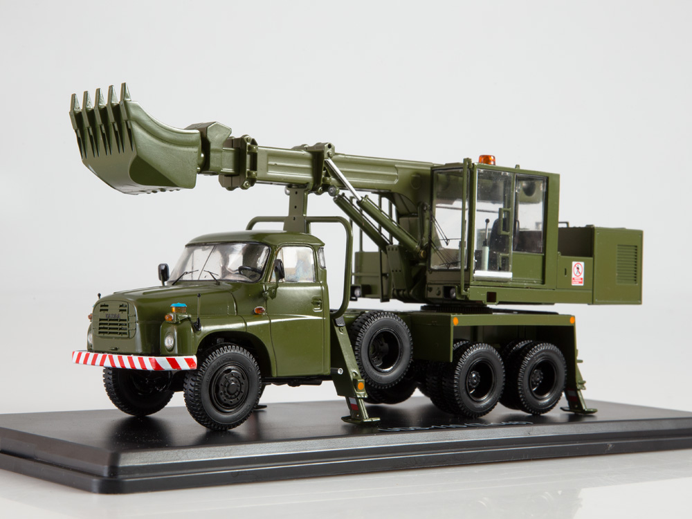 1:43 Экскаватор-планировщик UDS-110 (на шасси Tatra-148) армейский - SSM1419