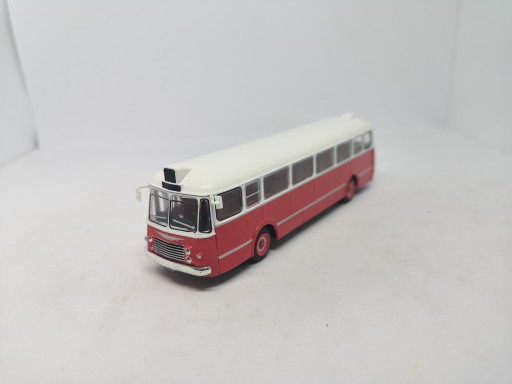 1:72 RENAILT S45 R4210, Kultowe Autobusy PRL 28, red / white - kulA028