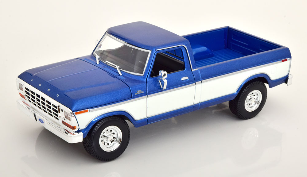 1:18 FORD F150 Pick Up (1979), blue metallic white - 31462BL