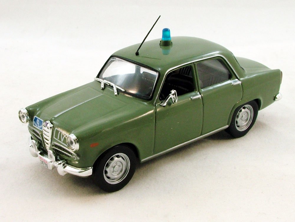 1:43 ALFA ROMEO Giulietta, Полицейские Машины Мира 14, зеленый - PCW014