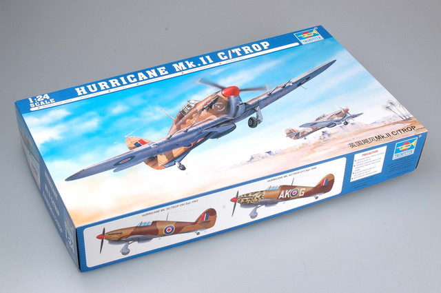 1:24 Сборная модель Британский истребитель Hawker HURRICANE Mk.ⅡC/TROP - 02416