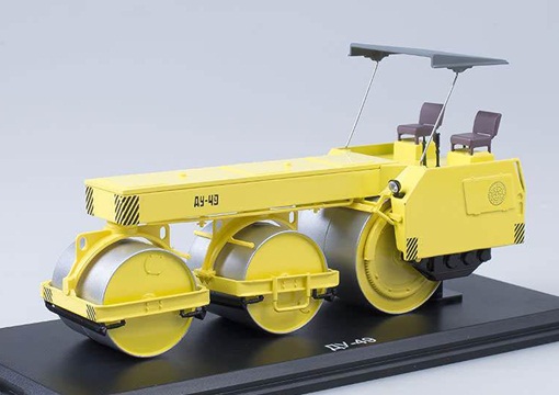 1:43 Каток ДУ-49, желтый - SSM8001