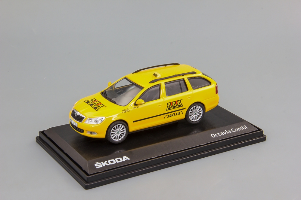 1:43 SKODA Octavia II FL Combi (2008) - AAA Taxi - 013XD01