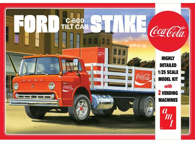 1:25 Сборная модель Ford C600 Stake Bed with Coca-Cola Machines, plastic modelkit - amts1147