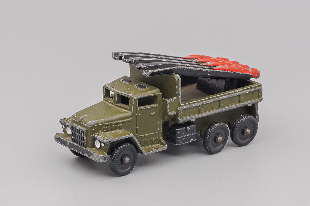 Игрушка Гвардейский миномёт, серия 'Военная техника' - LOT01497