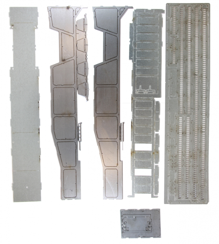 1:43 Сборная модель Полуприцеп-автовоз 934410 - WM002