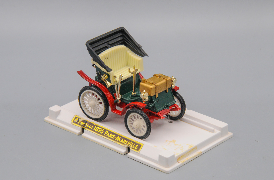 1:43 PEUGEOT 4HP Course (1896) - SF-65