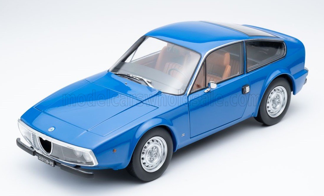 1:18 ALFA ROMEO Giulia GT 1300 Junior Zagato (1969), blue - 187831