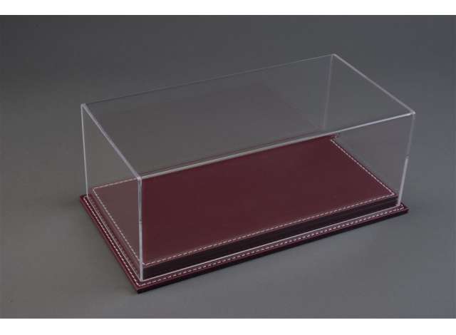 1:8 Display Case Mulhouse with Burgundy Leather Base - 650x310x210mm - atl10205