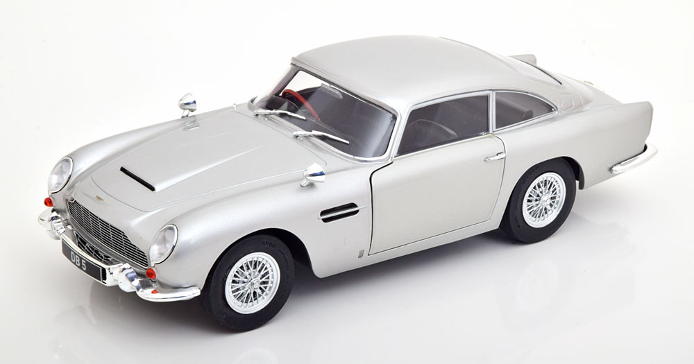 1:18 ASTON MARTIN DB5 (1964), silber-graumetallic - S1807101