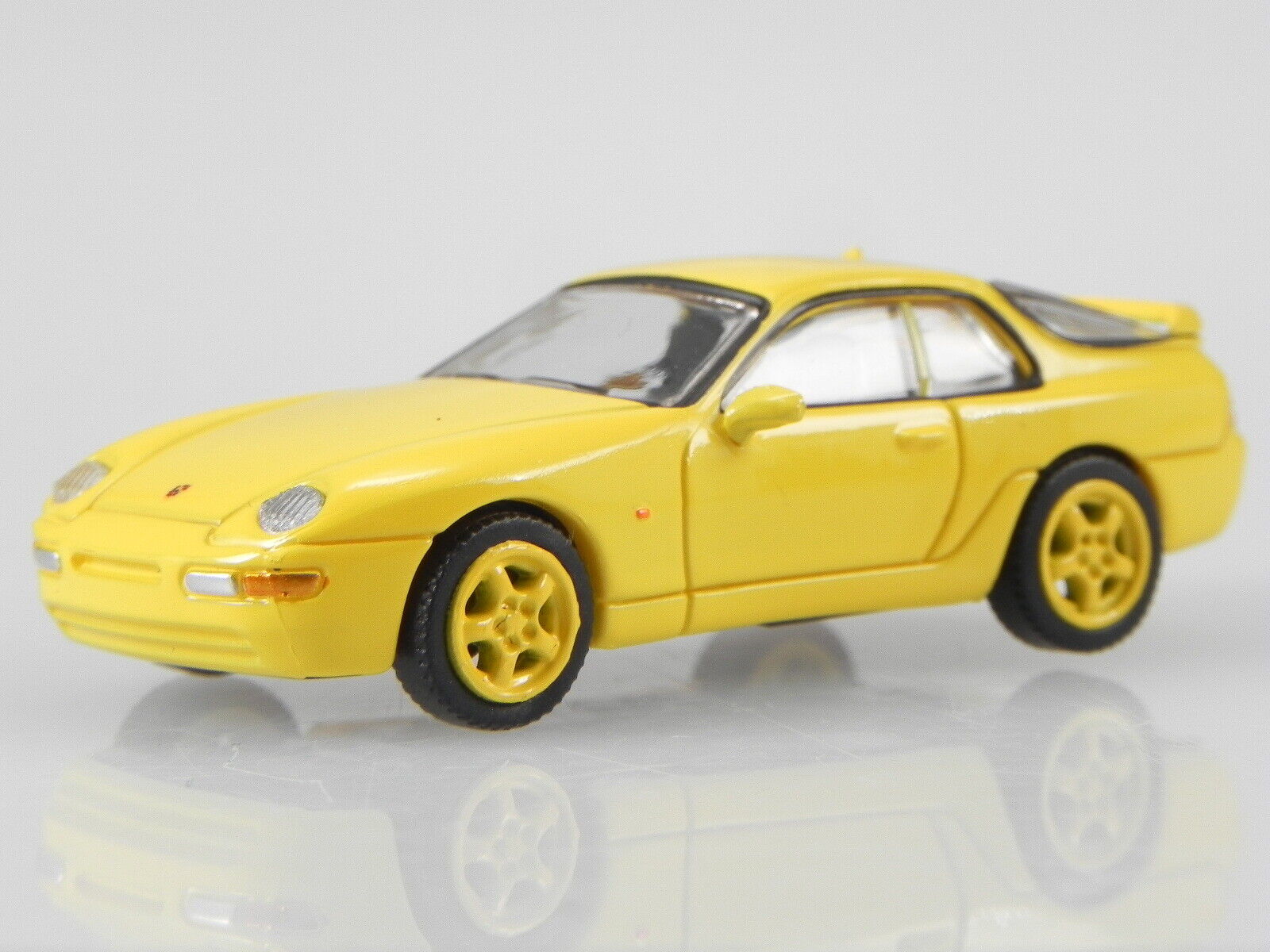 1:87 PORSCHE 968 (1991), желтый - 870012