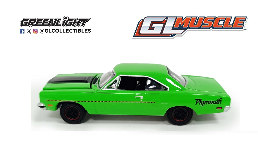 1:64 PLYMOUTH Road Runner (1970), Green - 13370B