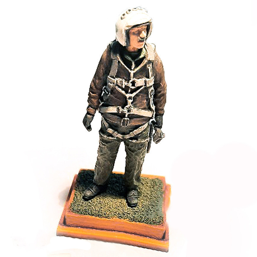 1:48 Фигура российского пилота - 4824-1