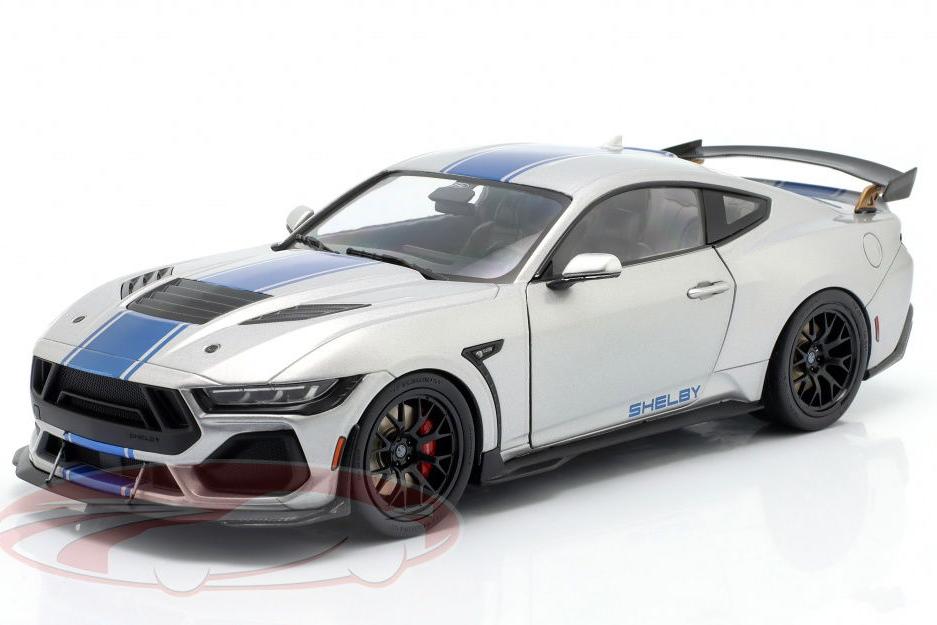 1:18 FORD Mustang Shelby Super Snake (2025), silver-grey metallic / blue - S1813803