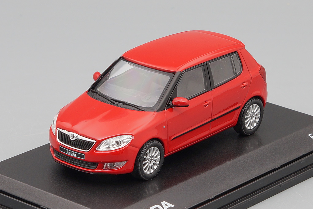 1:43 SKODA Fabia II (facelift 2010), red corrida uni - 023B