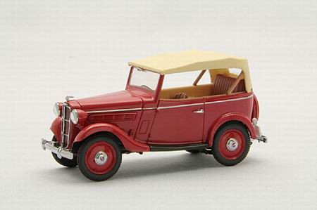 1:43 DATSUN 17 Phaeton, red - 44353