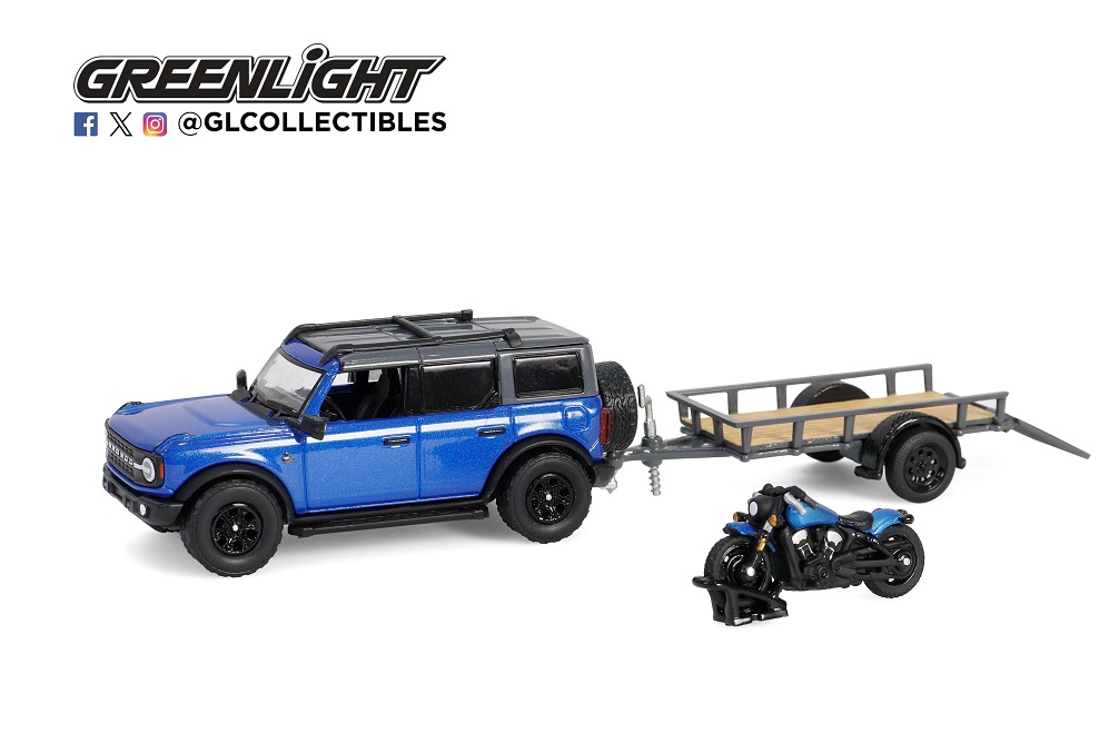 1:64 FORD Bronco 4-двери 4x4 Black Diamond с прицепом и мотоциклом (2021), Velocity Blue Metallic/Black - 32320C