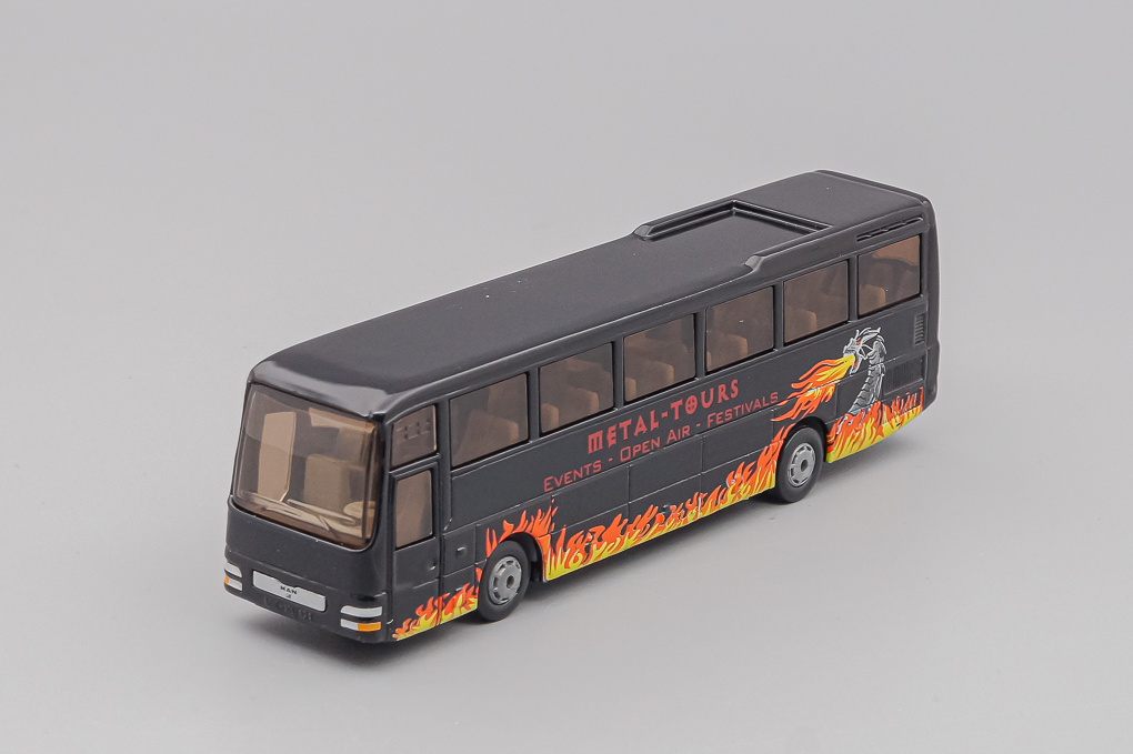 1:87 MAN Reisebus Coach Bus de tourisme, black - 1624-X1
