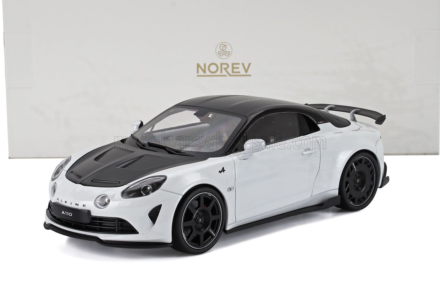 1:18 RENAULT Alpine A110 R Coupe (2024), White - 185433