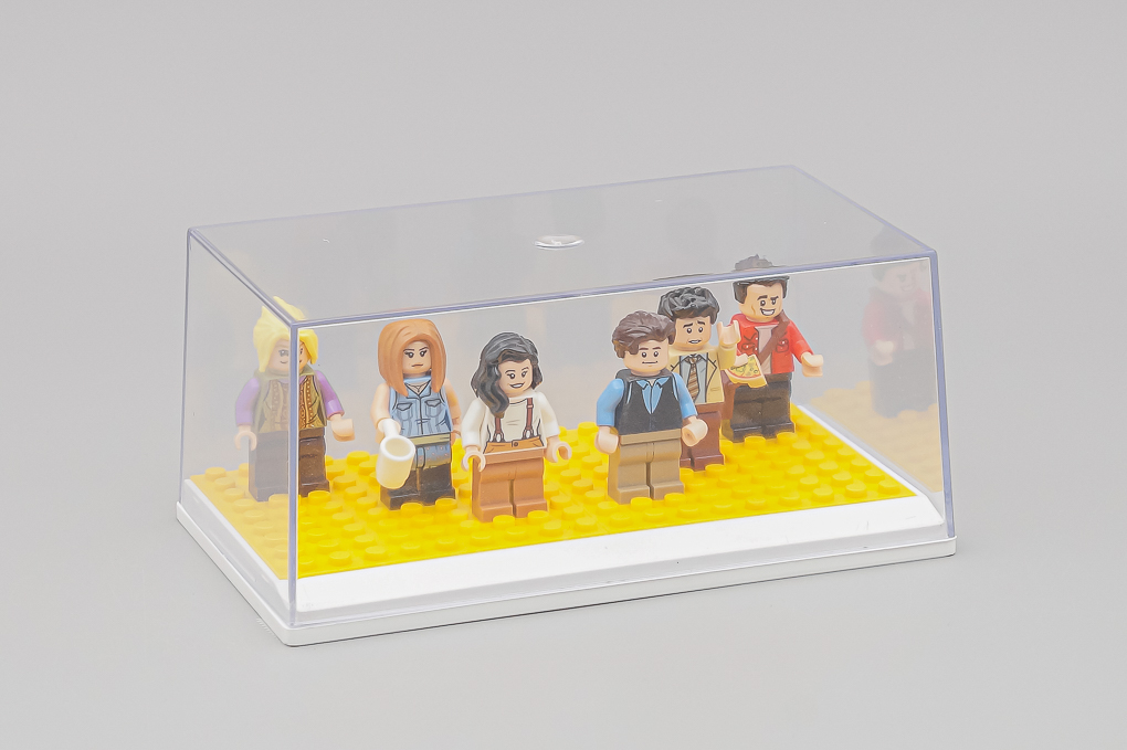 Бокс белый подиум + LEGO желтый - SB008