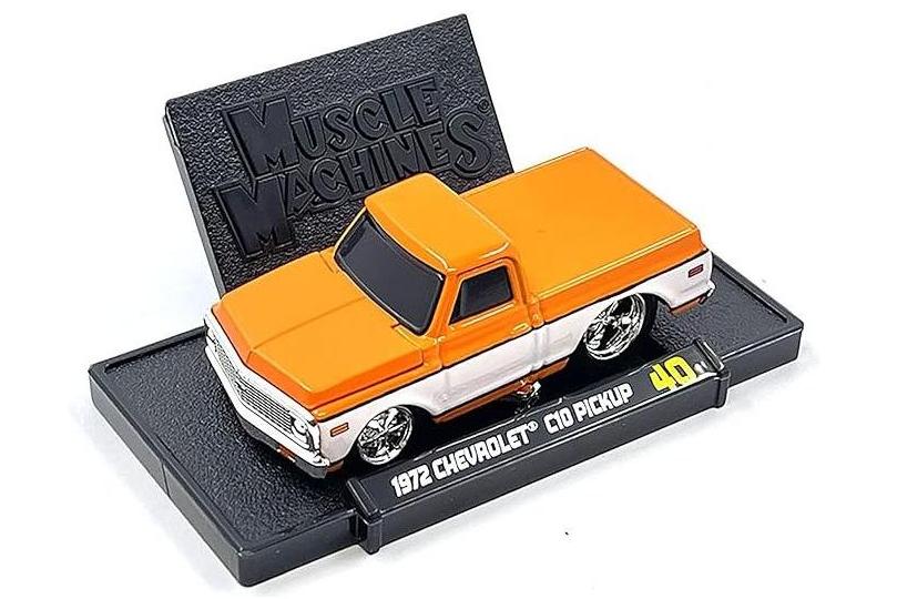 1:64 CHEVROLET C-10 Pickup (1972), orange/white - 15567OR