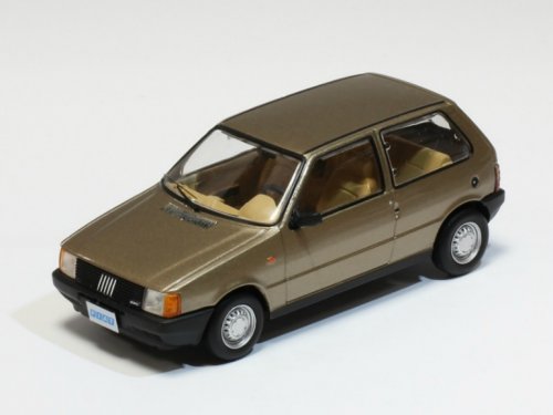 1:43 FIAT UNO 1983, Champagne - PRD260