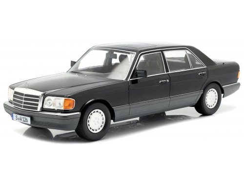 1:18 Mercedes-Benz 560SEL (W126) 1985 черный - 118000000057