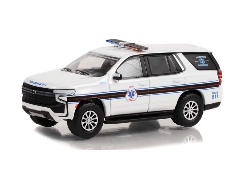 1:64 CHEVROLET Tahoe 'Blooming Grove Volunteer Ambulance Corps PaRAMedic-Washingtonville, New York' (2021) - 67040F
