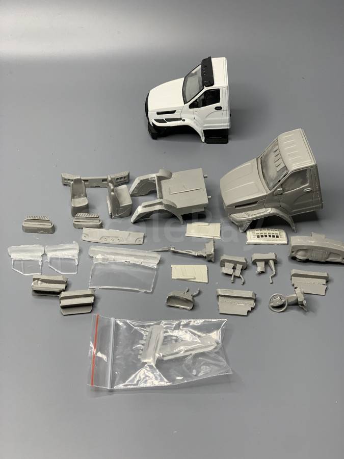 1:43 Сборная модель Кабина автомобиля Урал Некст - MZ099