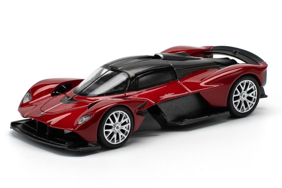1:64 ASTON MARTIN Valkyrie, supernova red - PR640152